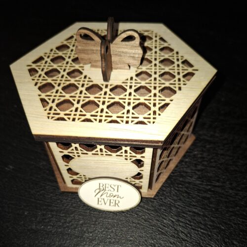 Houten doosje met strik